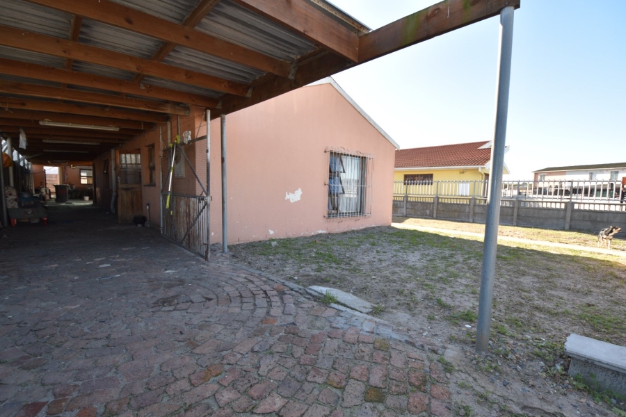 6 Bedroom Property for Sale in Norwood Western Cape